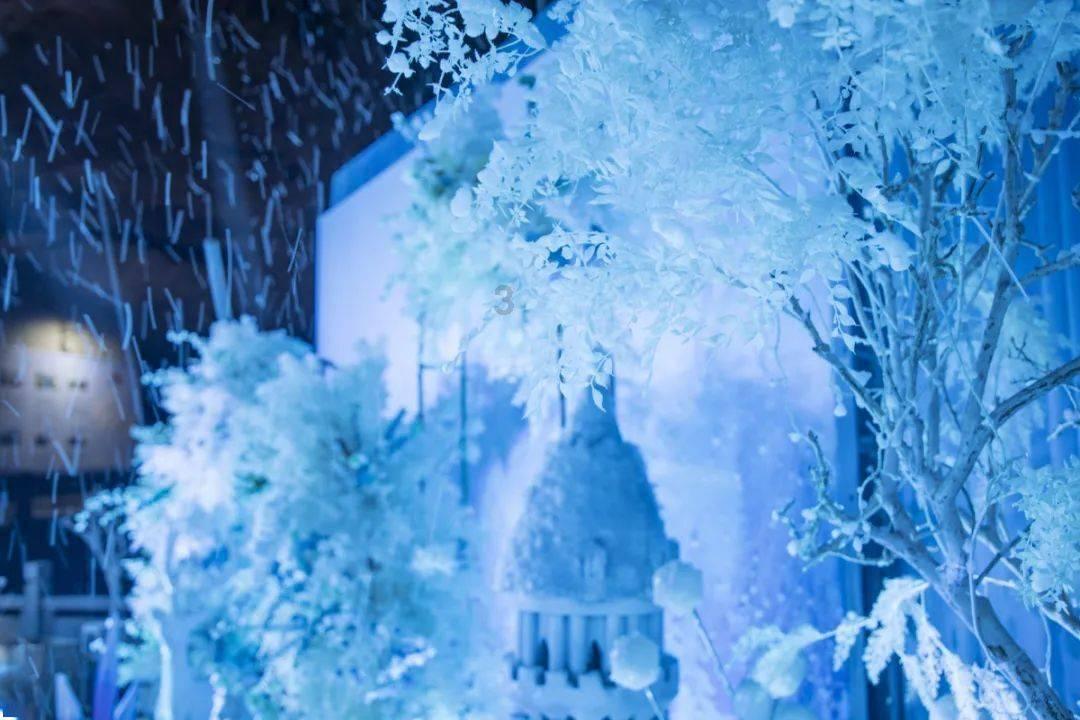 我们都是光!那首《迪迦奥特曼》中文主题曲,多少年少的回忆!