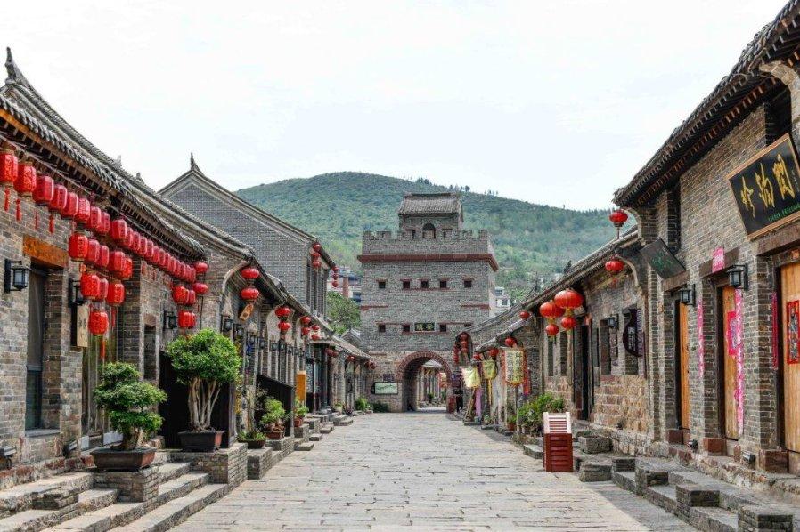 不止前十大重仓股！朱少醒最新还买入了这些“票”……